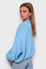 "Keep me warm" sweater blue