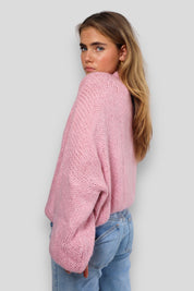 "Keep me warm" sweater baby pink
